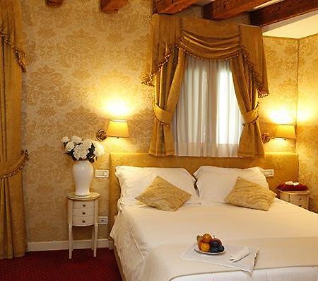 Ferienwohnung Casa Dei Cavalieri Venedig Exterior foto
