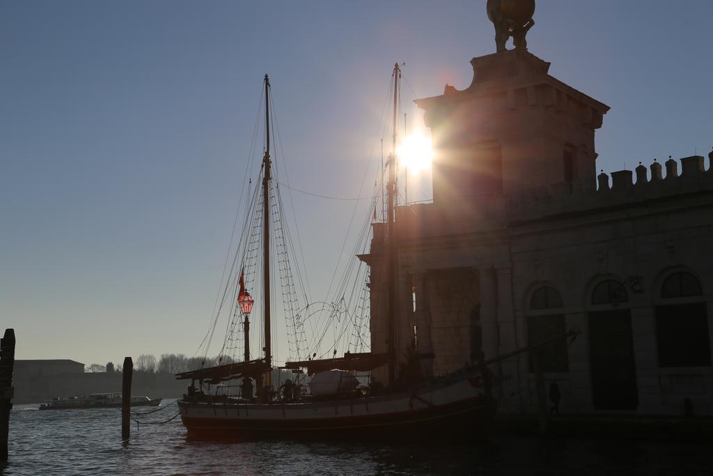 Ferienwohnung Casa Dei Cavalieri Venedig Exterior foto