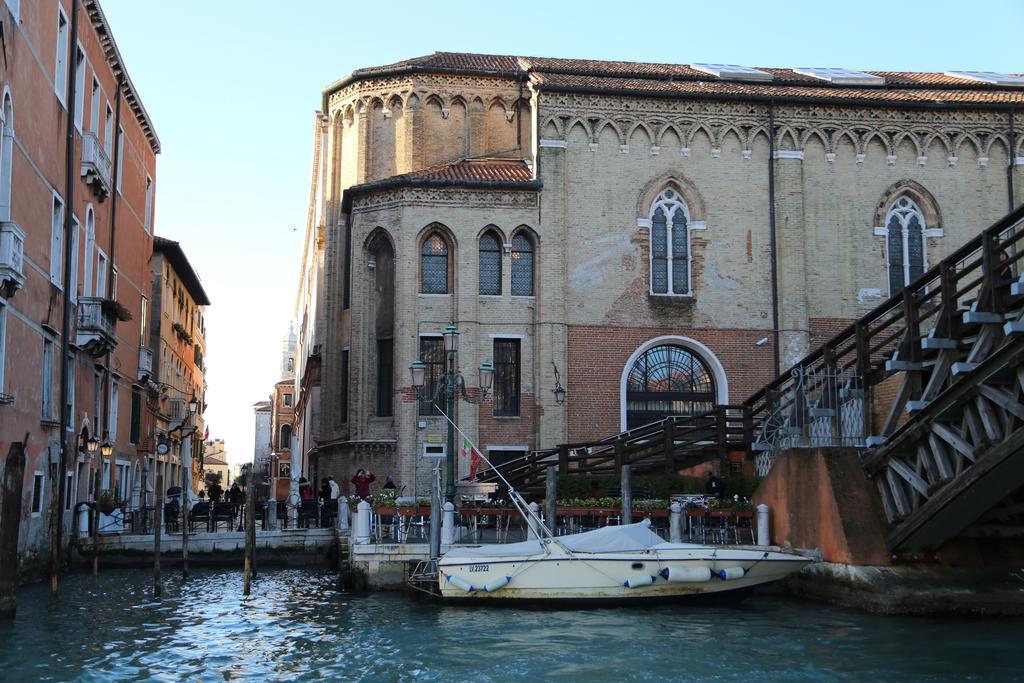 Ferienwohnung Casa Dei Cavalieri Venedig Exterior foto