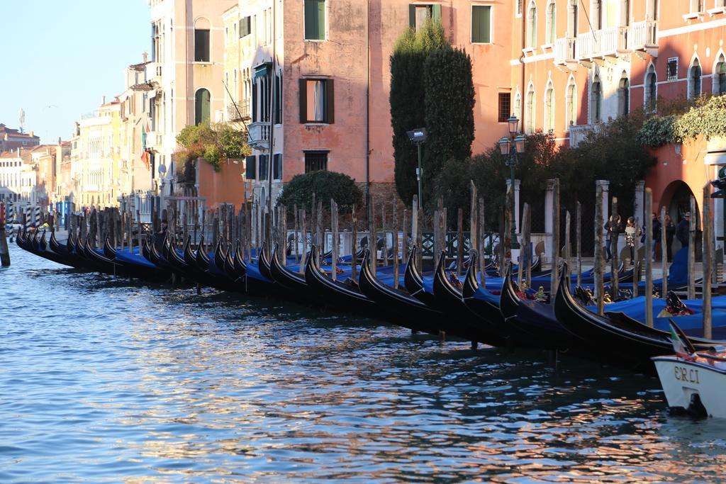 Ferienwohnung Casa Dei Cavalieri Venedig Exterior foto