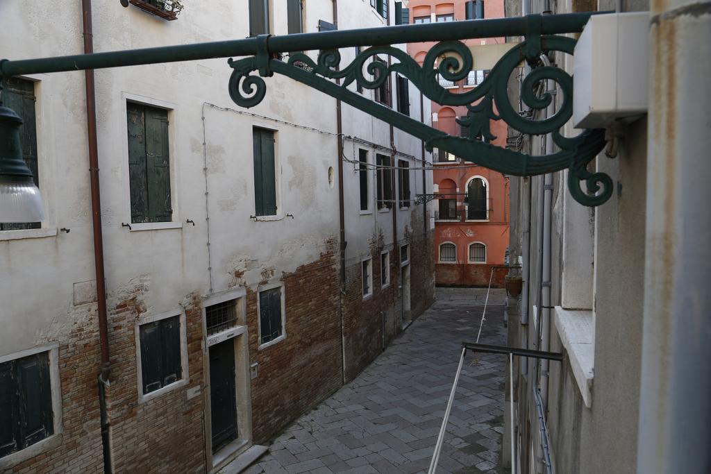 Ferienwohnung Casa Dei Cavalieri Venedig Exterior foto