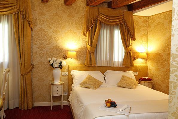 Ferienwohnung Casa Dei Cavalieri Venedig Exterior foto